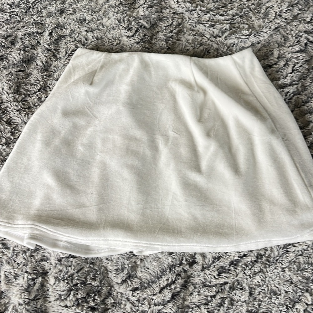 Urban Outfitters Mini Tennis Skirt size small